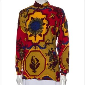 Pre owner Versus Vintage 1990 Sweater